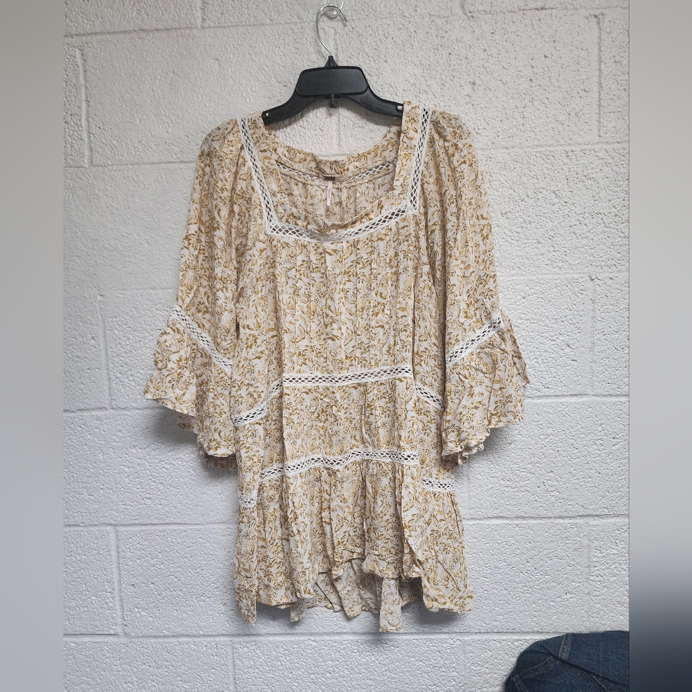 Free people boho top size M